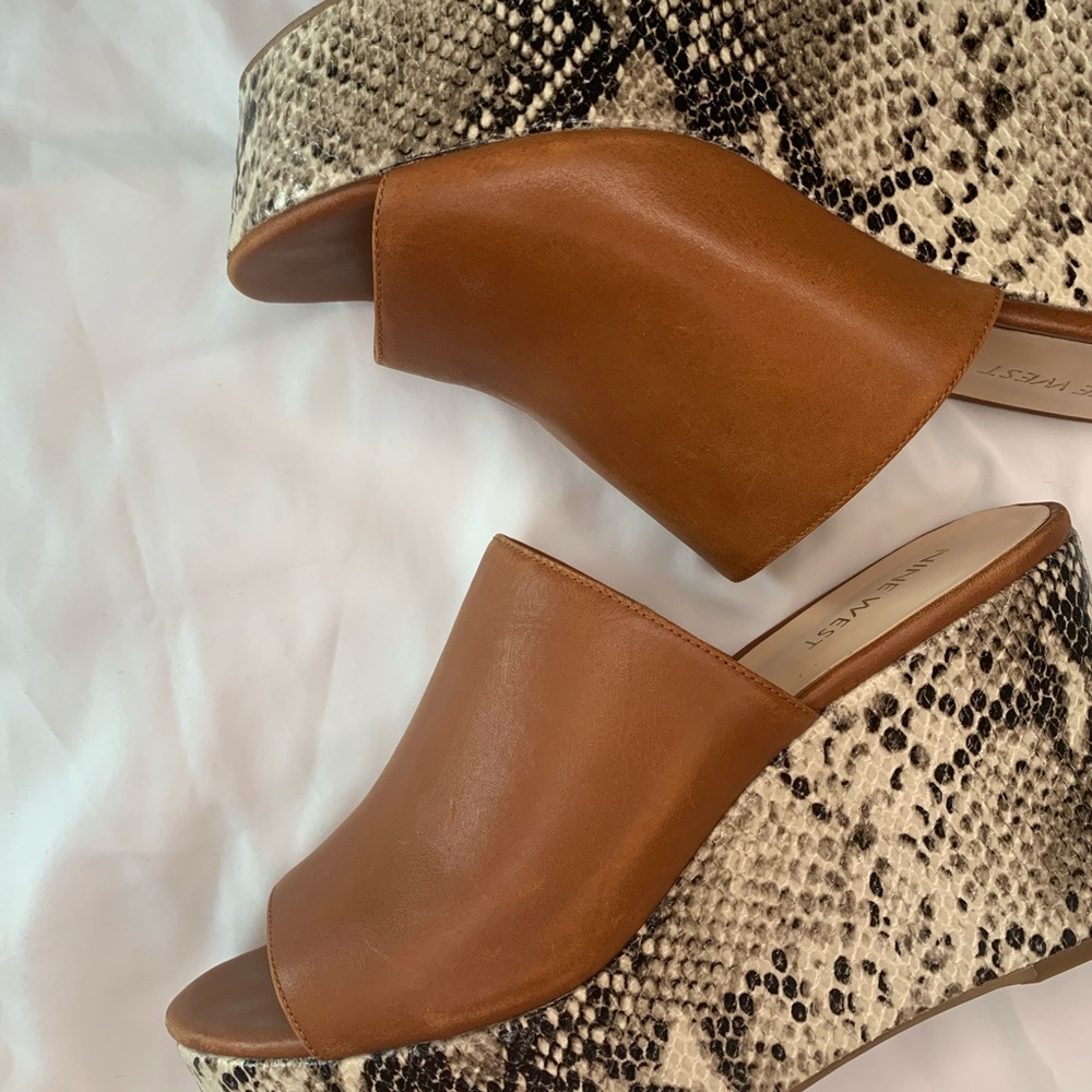 Nine West Snakeprint Wedges - Picture 6 of 8
